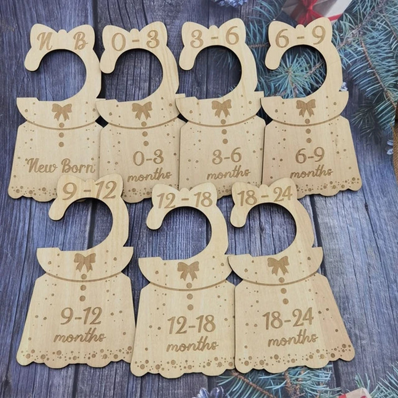 12 Pcs Wooden Baby Milestone Cards Commemorate Baby Birth Monthly Recording Cards Newborn Infant Shower Gifts Photography Props